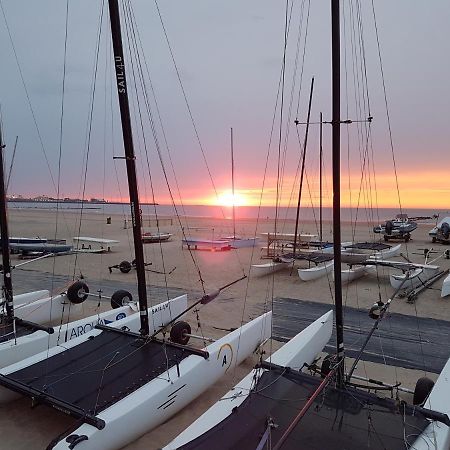 Appartamento Nieuw App Met Tuin En Terras, Gratis Parking, Aan Zee, Vlakbij Brugge Duinbergen Esterno foto